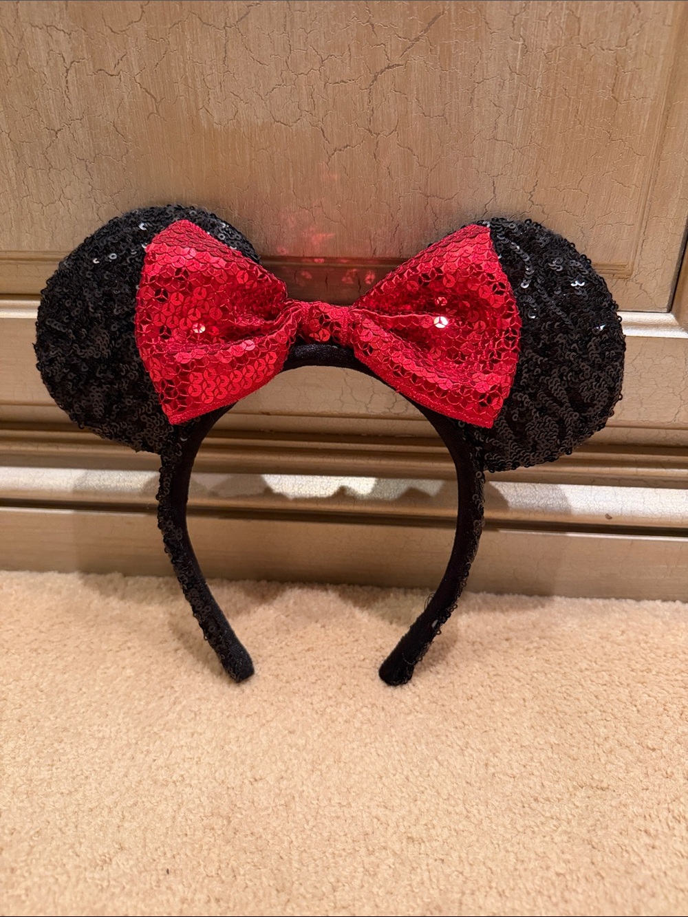 Disney Sequin Minnie Ear Headband - Black and Red, Perfect Condition